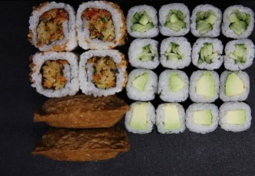 VEGAN BOX GROß (24 STÜCK) VEGAN BOX GROß (24 STÜCK)