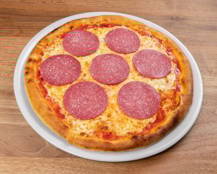 02. Pizza Salame