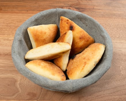 41. Pizzabrötchen Kräuterbutter