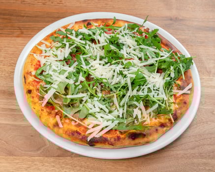 27. Pizza Rucola