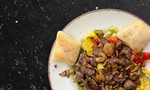 Insalata Manzo e Funghi