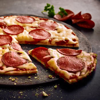 Pizza Salami 26 er
