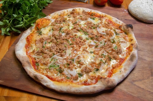 Pizza Tonno