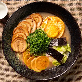 Tonkotsu Ramennudelsuppe Tonkotsu Ramennudelsuppe