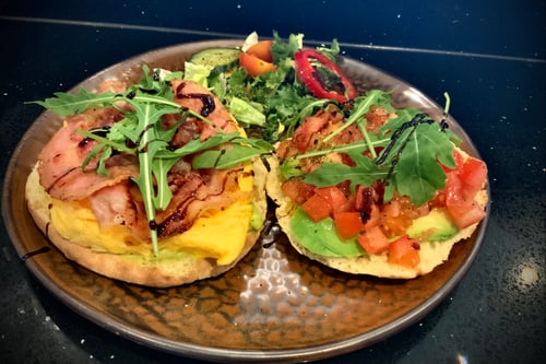Avocado-Mit-RÜHREI