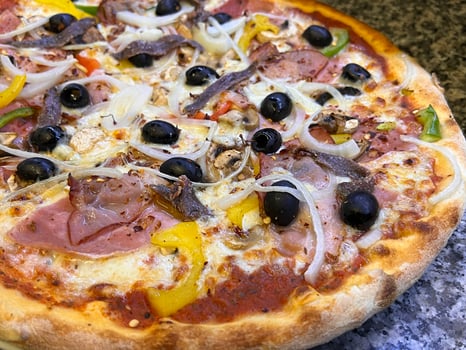Pizza Capricciosa ø 32cm