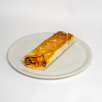 Spezial Kebap im hausgemachtem Fladenbrot