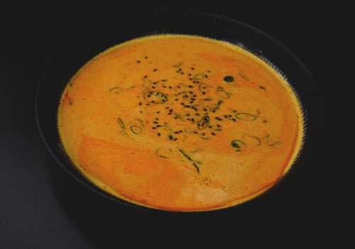 Kokos-Suppe mit Garnelen