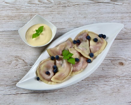 Wareniki mit Fruchtfüllung