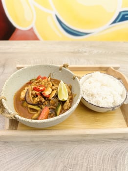 Curry Chicken (spicy)
