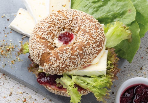 Trüffel & Camembert Bagel
