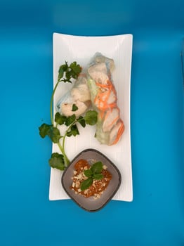 Sommerrollen mit Huhn