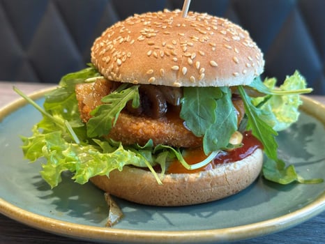 Chicken Burger Deluxe Chicken Burger Deluxe