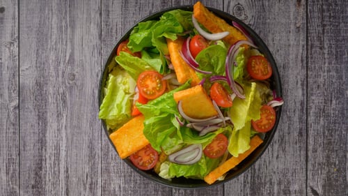 Halloumi Salat (vegetarisch) Halloumi Salat (vegetarisch)