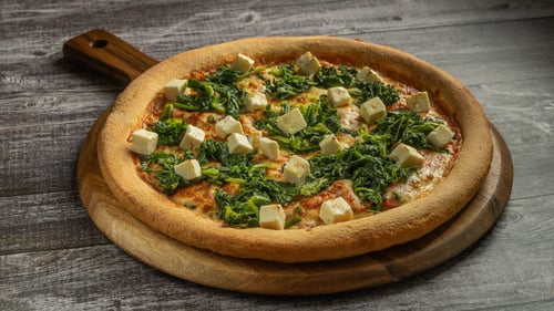 Pizza Spinaci (vegetarisch)