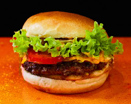 MaC´s Chili Cheeseburger