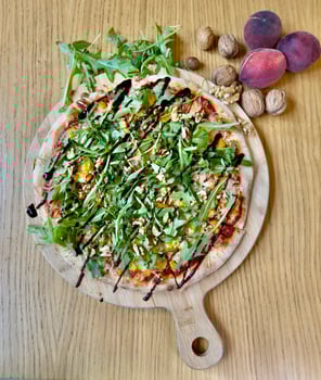 Pizza Vegan Peach