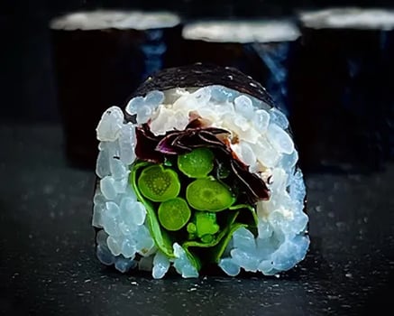 Thai Spargel mit Wildkräuter Maki