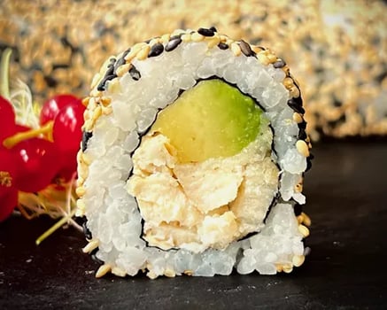 Hot Chicken-Avocado Roll