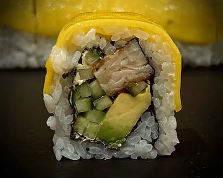 Spicy Chicken Mango Roll
