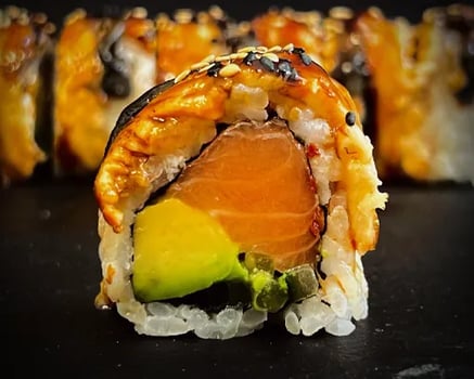 Unagi Salmon Roll