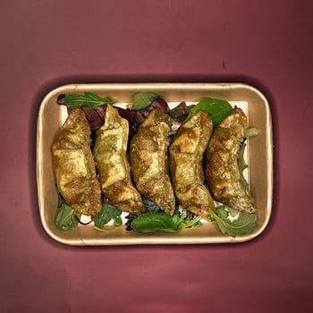 Crispy Veggie Gyoza  (5ST)