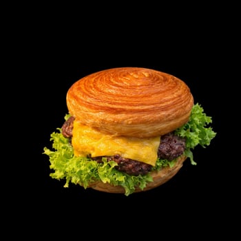 Croissant Cheeseburger