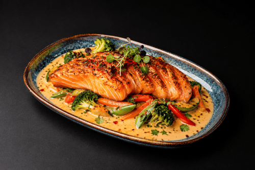 Gegrillte Lachs im Kokos Soße