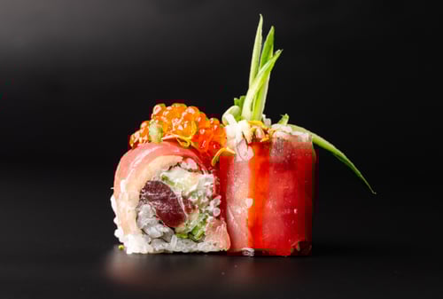 Tuna Ikura Cream Cheese Roll