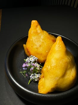 SAMOSA SAMOSA