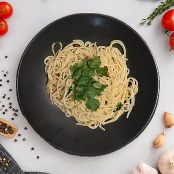 Spaghetti Aglio e Olio Spaghetti Aglio e Olio