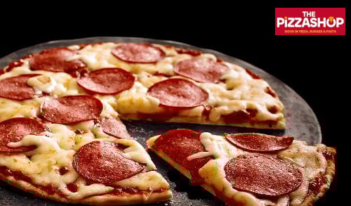 Salami-Pizza