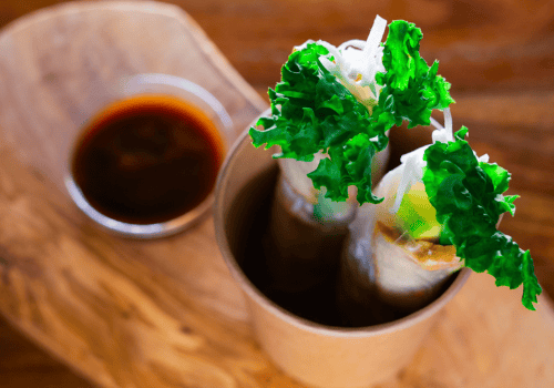 (8) Summer Rolls (2 Stück) (8) Summer Rolls (2 Stück)