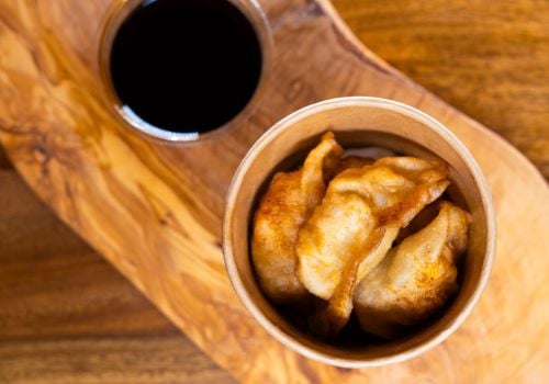 (2) Gyoza (2) Gyoza