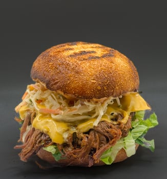 Pulled Beef Burger (Einzeln) Pulled Beef Burger (Einzeln)