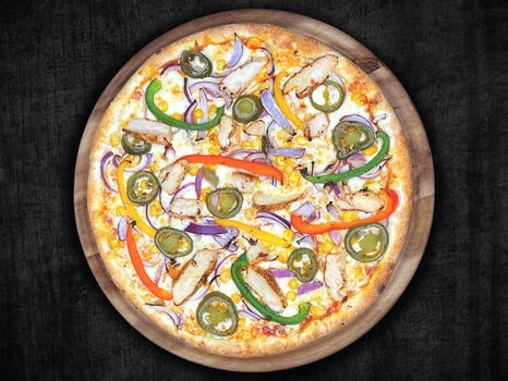 Pizza Goldhähnchen Normal, ø 26cm Pizza Goldhähnchen Normal, ø 26cm