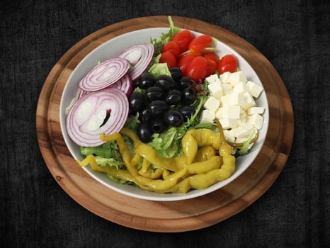 Salat Greek
