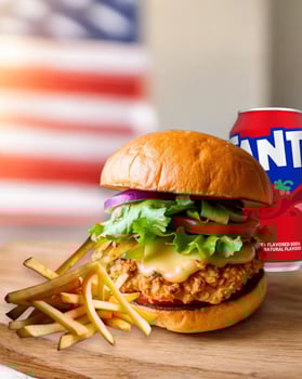 Crunchy Chicken Burger Menü