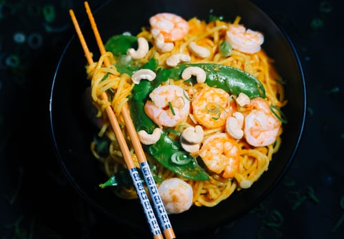 Yellow Tokyo Zoodles Noodles Garnelen