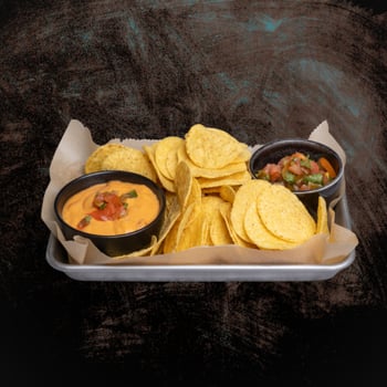 Queso & Chips Queso & Chips