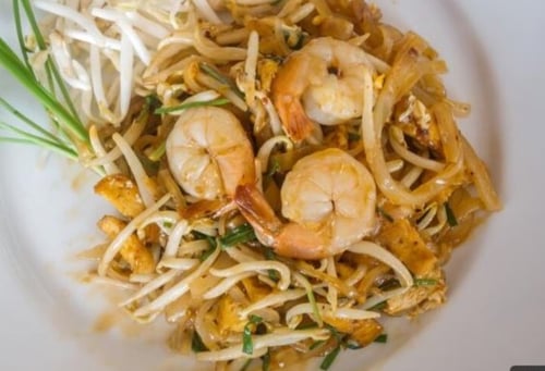 W10.6 Pad Thai mit Garnelen