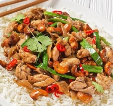 W6.2 Pad Kao mit Hähnchenfleisch