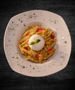 Penne Pesto Burrata