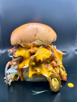 Pulled Pork *Chili Cheese Burger
