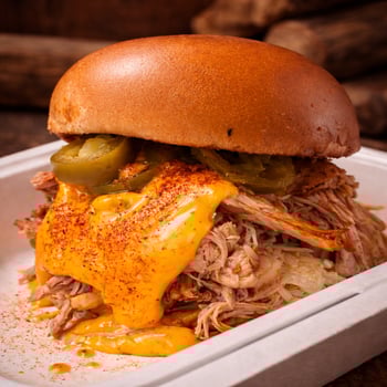 Pulled Pork Chili Cheese Burger Pulled Pork Chili Cheese Burger