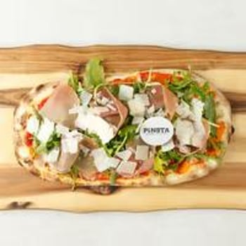  Pinsta Crudo E Rucola