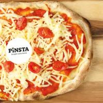 1/2 Pinsta Margherita (vegan) 1/2 Pinsta Margherita (vegan)