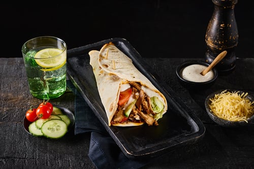 Turkse pizza shoarma Turkse pizza shoarma