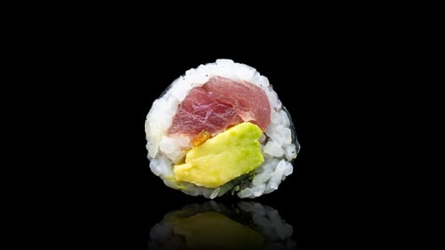 Tuna Avocado Maki