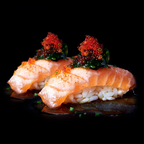 FLAMED LACHS NUSSBUTTER NIGIRI - 2pc. - 